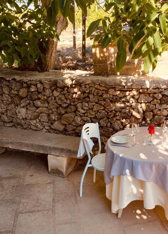 Masseria Agriturismo Il Sorriso Degli Ulivi - Dimora Di Charme Галлиполи Экстерьер фото