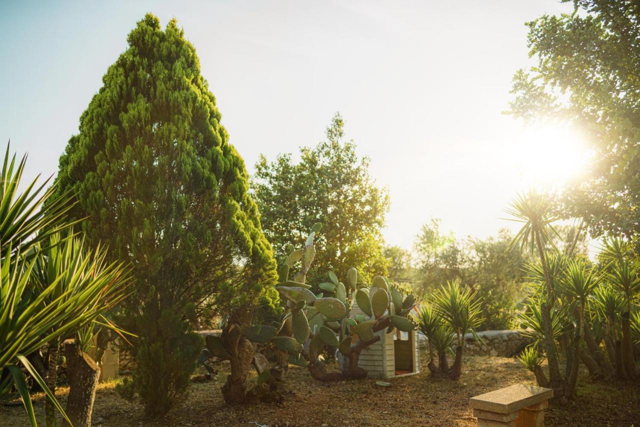 Masseria Agriturismo Il Sorriso Degli Ulivi - Dimora Di Charme Галлиполи Экстерьер фото
